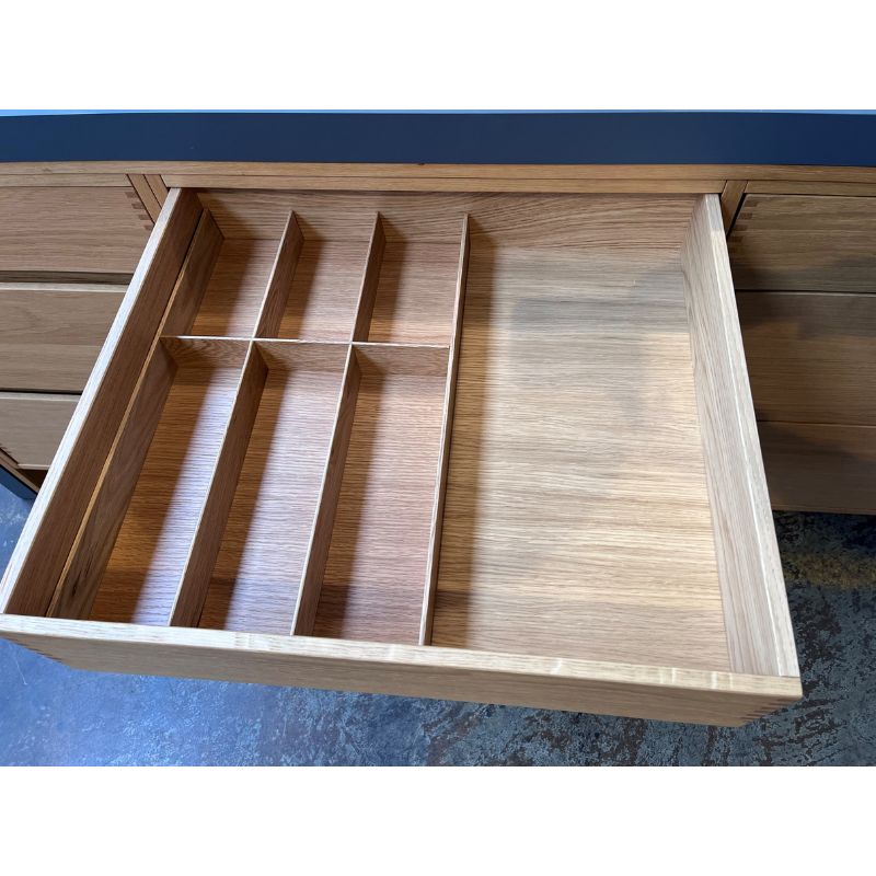 Bestikindsatse i kombinationssystem i egetræ