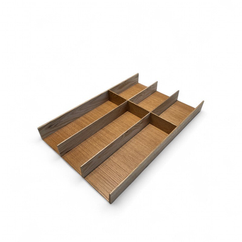 Bestikindsatse i kombinationssystem i egetræ